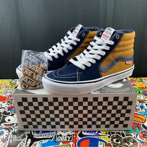 Vans SK8-Hi Reynolds Suede Size 8.5 Mens / 10 Womens - Picture 1 of 15